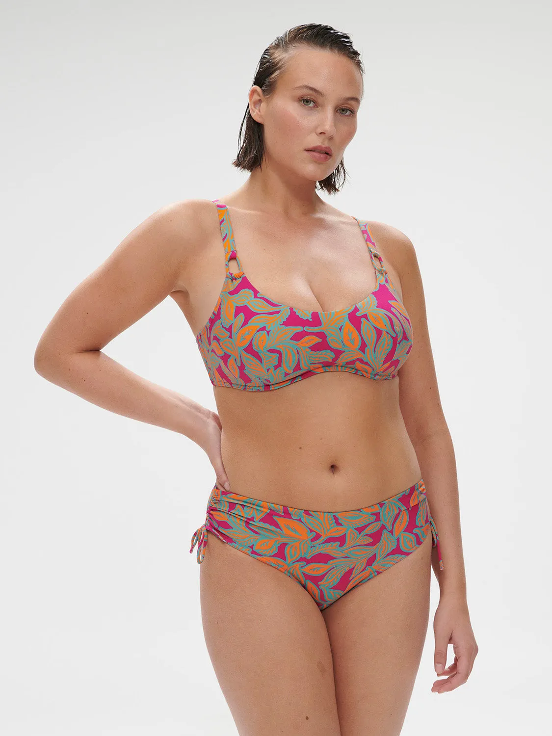 Melia Retro Brief - Menara Pink